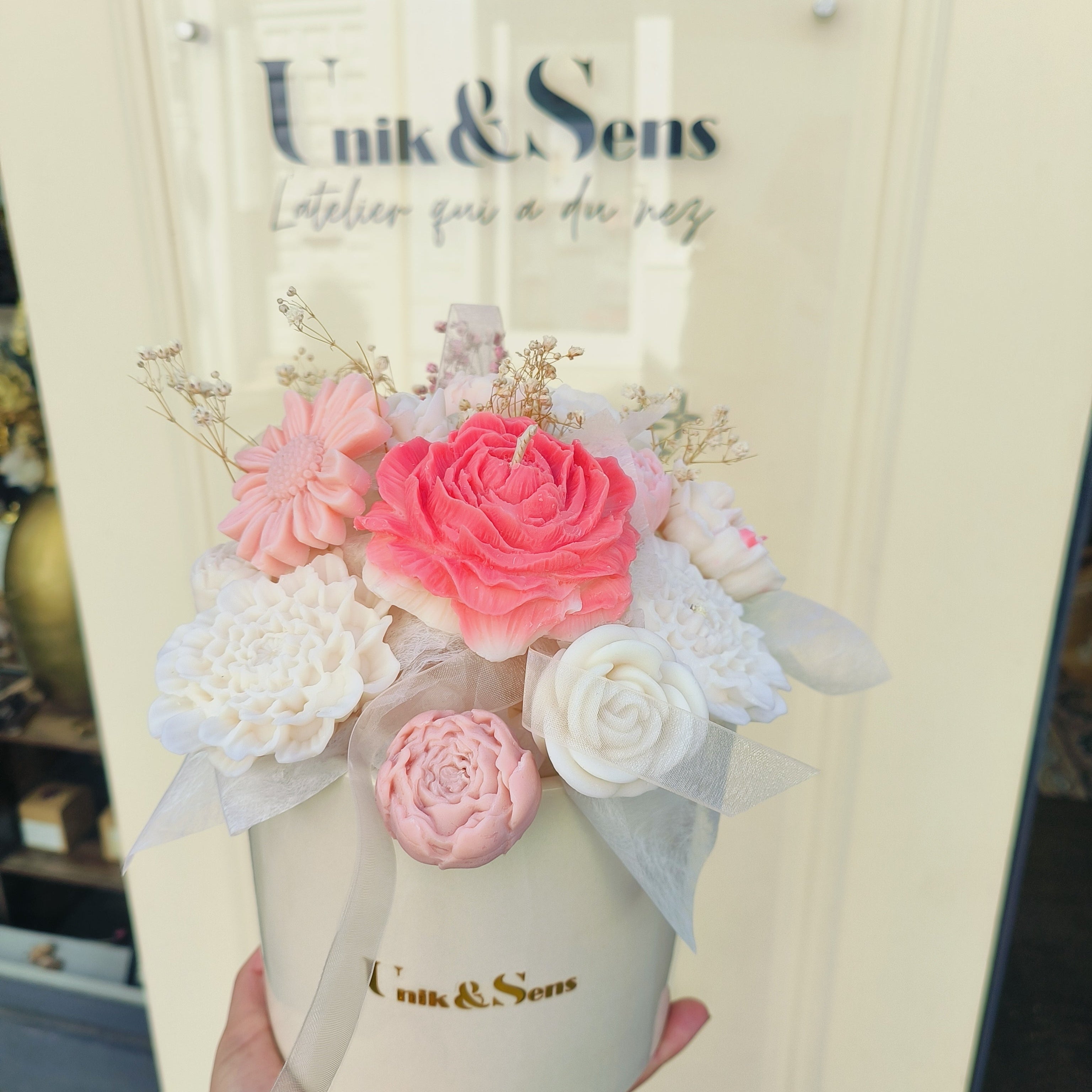 Bouquet de cire parfumée Unik&Sens blanc pur rose intense Le mans