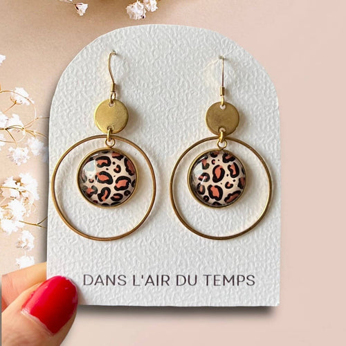 Boucles d'oreilles créoles motif léopard finition dorée